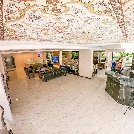 Bir 2* أنطاليا