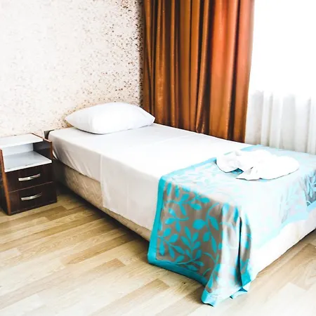 Bir فندق أنطاليا