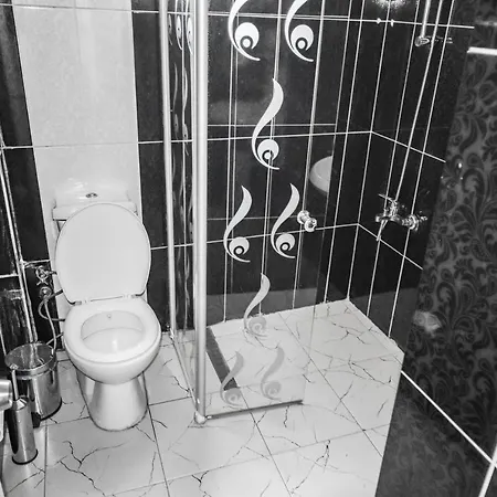 Hotel Bir 2*